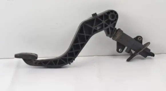 Volkswagen Sharan Clutch pedal 7M1721321C