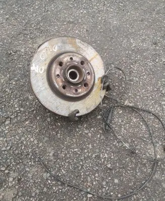 Fiat Doblo Front wheel hub