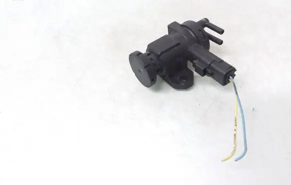 Citroen C5 Turbo solenoid valve 9635704380 0928400414