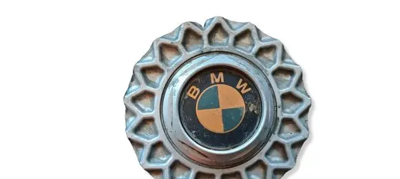 BMW 5 E34 Original wheel cap 36131179828