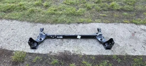 Opel Corsa B Rear axle beam 94703118