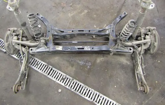 KIA Ceed Rear axle beam 55410G4AA0