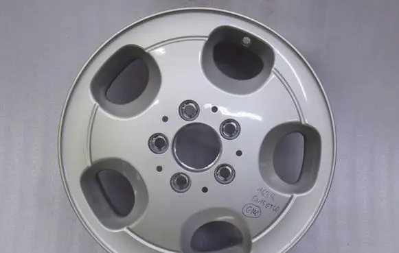 Mercedes-Benz Vito Viano W638 R15 alloy rim 