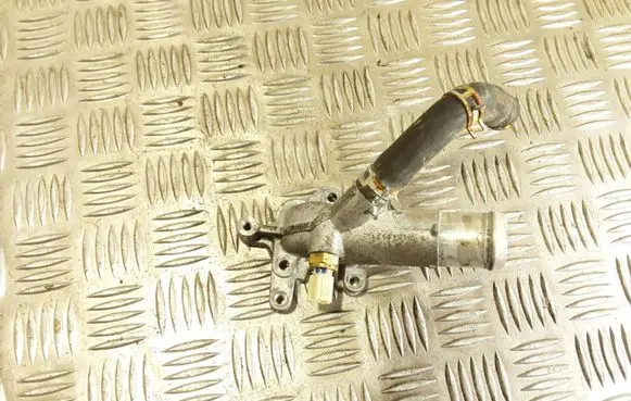 Honda Civic IX Engine coolant pipe/hose 1118151 R1A6