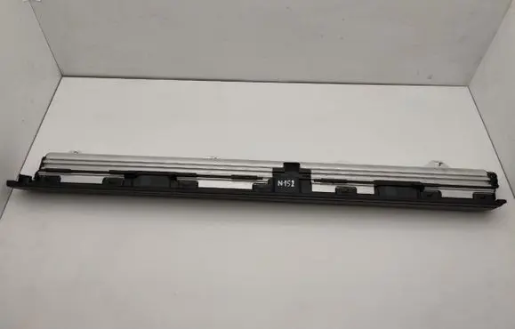 BMW 6 F06 Gran coupe Electric rear window sunshade cover 9902008089