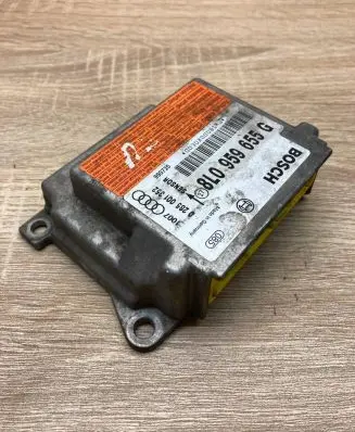 Audi A3 S3 8L Airbag control unit/module 8L0959655G 0285001352