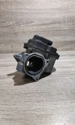 Audi A4 S4 B8 8K EGR valve DC2