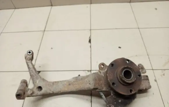Audi A6 S6 C5 4B Front wheel hub spindle knuckle 8D0407257AE