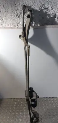 Mercedes-Benz B W245 Front wiper linkage and motor A1698200300 404902