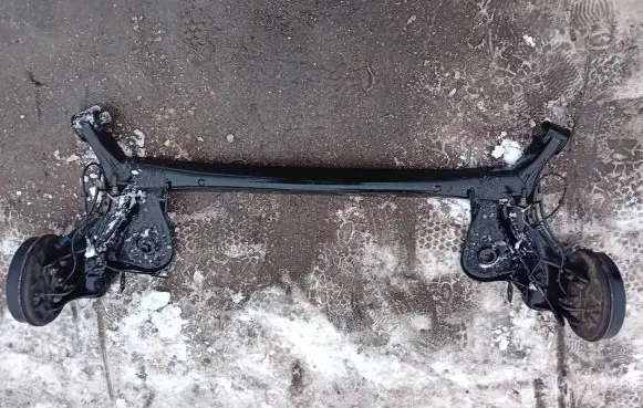 Peugeot 108 Rear axle beam 
