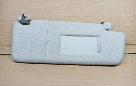 Volkswagen Touran II Sun visor 0AP04