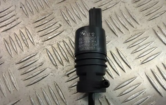 BMW 7 F01 F02 F03 F04 Windscreen/windshield washer pump 6934160