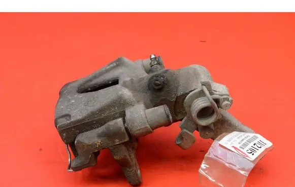 Renault Latitude (L70) Rear brake caliper