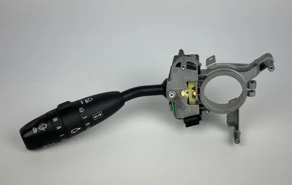 Mercedes-Benz B W245 Wiper control stalk A1695450010 281888 040706Q16