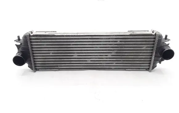 Nissan Primastar Intercooler radiator 7700312903