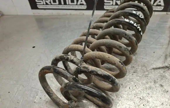 Mercedes-Benz E W210 Rear coil spring 