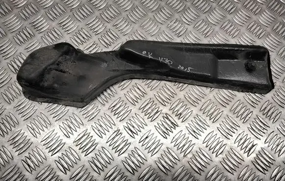 Volvo V70 Fender foam support/seal 8684735
