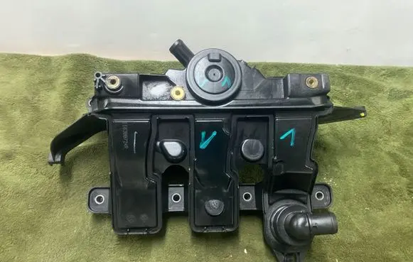 Renault Trafic III (X82) Intake manifold 13124531321515