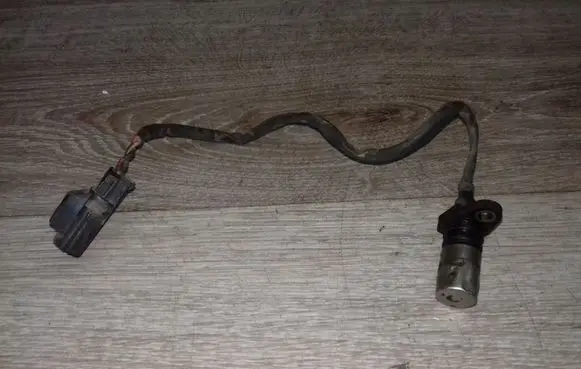 Volvo V70 Crankshaft position sensor 1275599