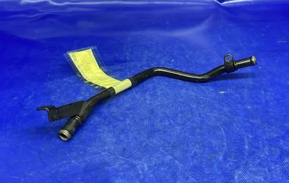 Audi A5 Engine coolant pipe/hose 06H121085H