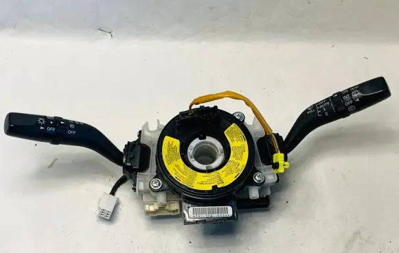 Mazda CX-7 Multifunctional control switch/knob EH1717G242 17G242