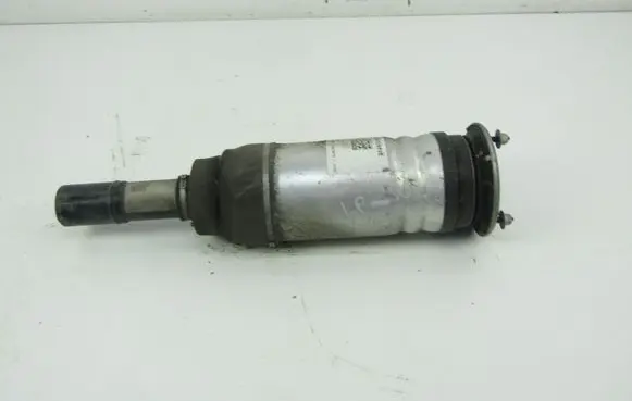 Chevrolet Meriva Front shock absorber/damper J9D318045CC