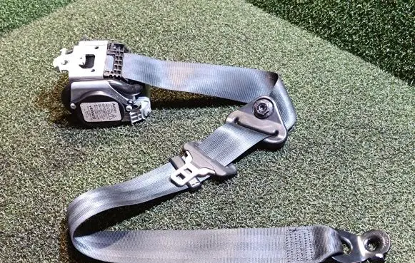 Renault Master III Front seatbelt 868847626R