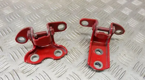 Rear door hinge set