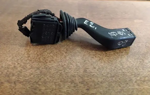 Opel Astra F Wiper control stalk 090243395501