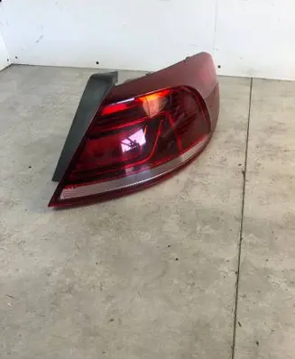 Volkswagen PASSAT CC Rear/tail lights 3C8945208AD 81170201