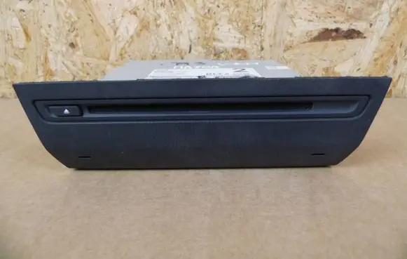 Mazda 3 III GPS navigation control unit/module BLF2669G0