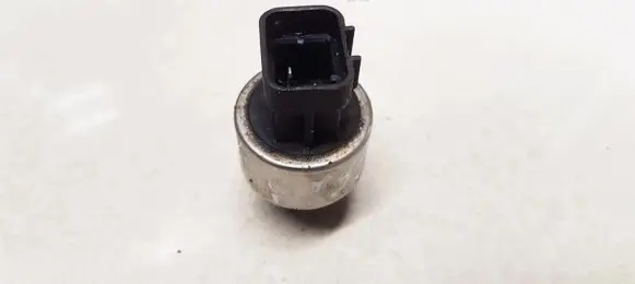 Air conditioning (A/C) pressure sensor