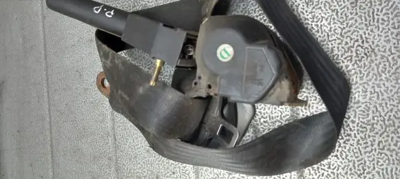 Fiat Punto (176) Front seatbelt