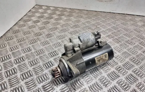 Volkswagen Touran II Starter motor 02E911024C 15042015 0001153005