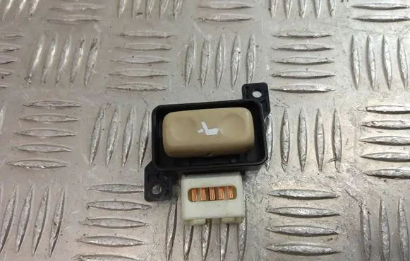 Lexus GS 300 350 430 450H Seat control switch 182907