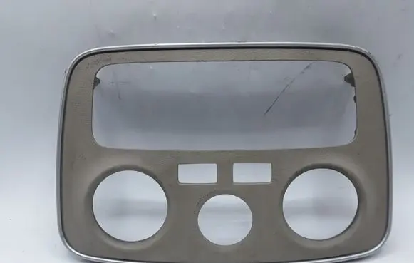 Hyundai Sonata Climate control/heater control trim 80330838