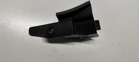 KIA Stonic Headlight/headlamp mounting bracket 92131H8400