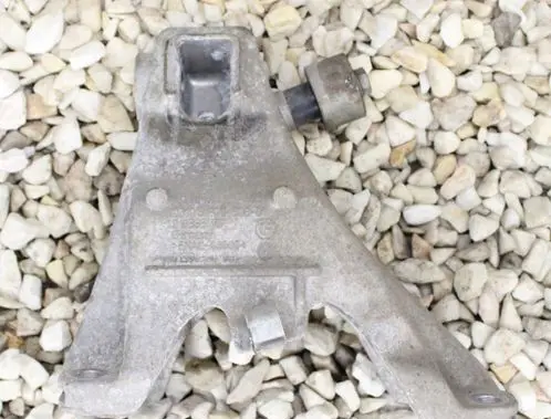 BMW 5 F10 F11 Engine 6870608XDRIVE