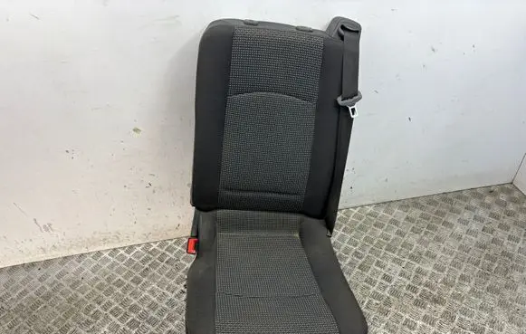 Mercedes-Benz Vito Viano W639 Second row seats 