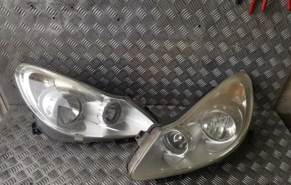 Opel Corsa D Headlights/headlamps set 13186381 13186382 89313290