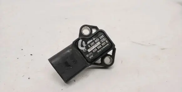 Volkswagen Golf V Air pressure sensor 038906051B 0281002399