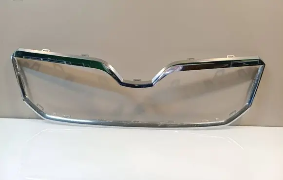 Skoda Yeti (5L) Front bumper upper radiator grill 5L0853761