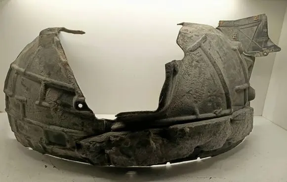 Audi e-tron Front wheel arch liner splash guards 4KE825201A