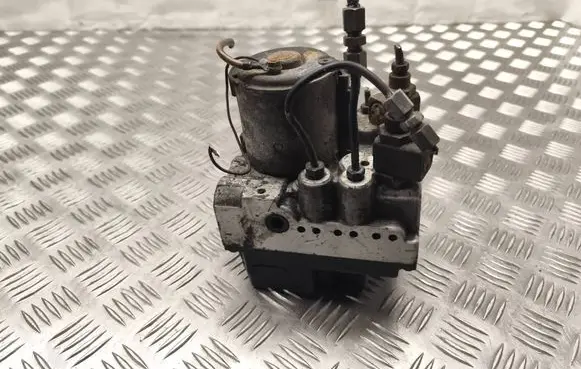Audi A8 S8 D2 4D ABS Pump 4D0614111F