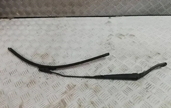 Citroen C3 Front wiper blade arm