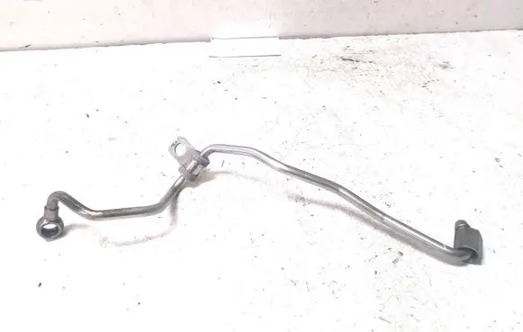 Audi A4 S4 B9 Turbo turbocharger oiling pipe/hose 04L145771H