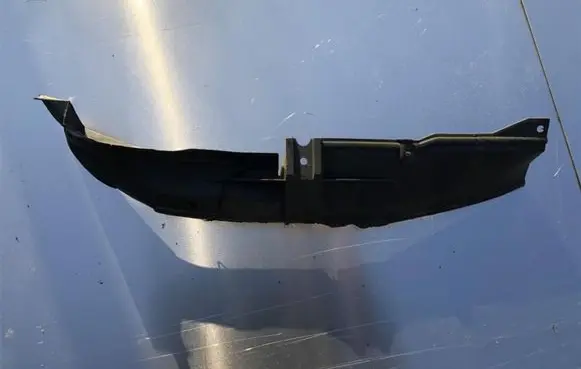 Audi 80 90 B3 Fender end trim 893821112A