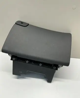 Cadillac CTS Glove box 