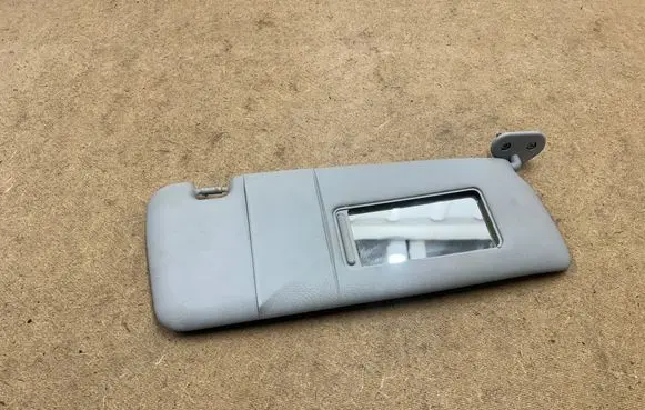 BMW 3 E46 Sun visor 51168267902 8267902