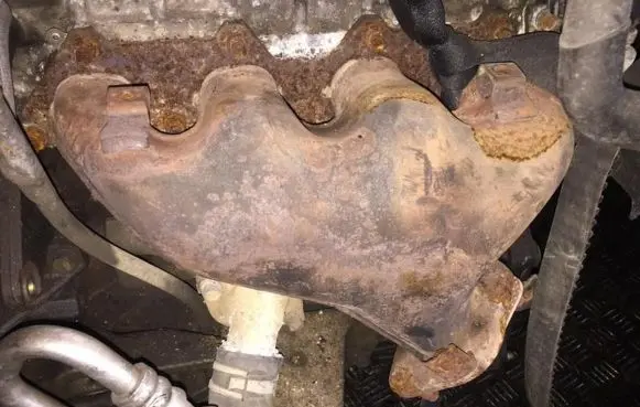 Mitsubishi Pajero Pinin Exhaust manifold
